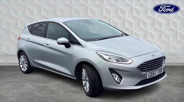 2017 Ford 1.0T EcoBoost Titanium Euro 6 5-door (Silver) - Image: 1