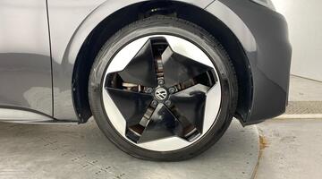 2021 Volkswagen Pro Performance 58kWh Max Auto 5-door (Grey) - Image: 5