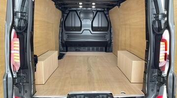 2025 Volkswagen 2.0 TDI T3Commerce Pro Auto FWD LWB Euro 6 5-door (Grey) - Image: 17