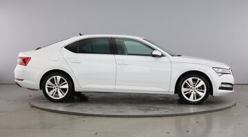 2022 Škoda 2.0 TSI SE L DSG Euro 6 5-door (White) - Image: 4