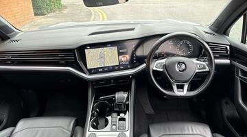 2020 Volkswagen 3.0 TDI V6 Black Edition Tiptronic 4Motion Euro 6 5-door (Silver) - Image: 8