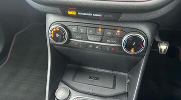 2022 Ford EcoBoost ST-3 Euro 6 3-door (Green) - Image: 12