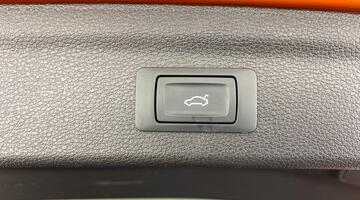 2022 Audi TFSIe 45 S line S Tronic Euro 6 5-door 13kWh (Orange) - Image: 32