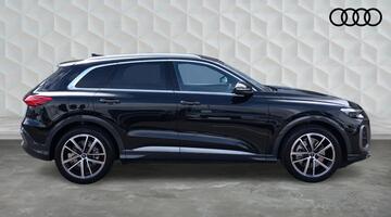 2025 Audi 2.0 TDI Launch Edition S Tronic quattro Euro 6 5-door (Black) - Image: 4