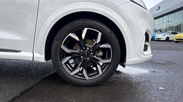 2022 Ford 1.0T EcoBoost MHEV ST-Line X Euro 6 5-door (White) - Image: 5