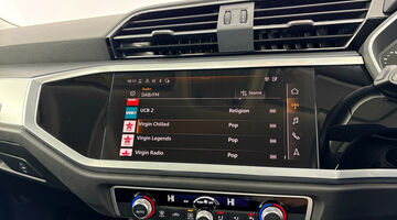 2022 Audi TFSIe 45 Technik S Tronic Euro 6 5-door 13kWh (White) - Image: 16