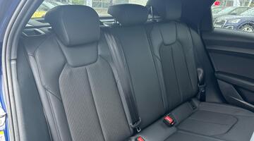 2025 Audi 1.0 TFSI 30 S line Sportback S Tronic Euro 6 5-door (Blue) - Image: 10