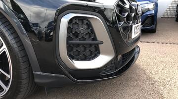 2025 Audi 2.0 TDI Launch Edition S Tronic quattro Euro 6 5-door (Black) - Image: 48