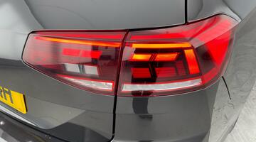 2022 Volkswagen TSI EVO R-Line DSG Euro 6 5-door (Grey) - Image: 30