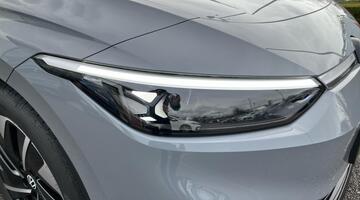 2025 Volkswagen Pro 77kWh Match Plus Fastback Auto 5-door (Grey) - Image: 27