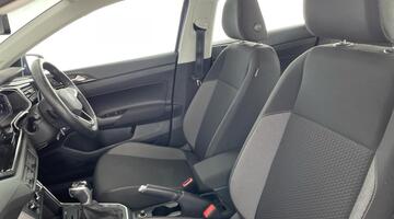 2022 Volkswagen 1.0 TSI Life DSG Euro 6 5-door (Unlisted) - Image: 33