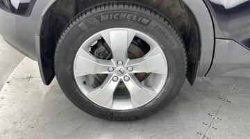 2020 Volvo 2.0 T4 Momentum Pro Auto Euro 6 5-door (Black) - Image: 32