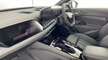 2025 Audi 3.0 TFSI Launch Edition Saloon S Tronic quattro Euro 6 5-door (Blue) - Image: 2