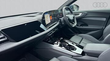 2025 Audi 2.0 TFSI S line S Tronic Euro 6 5-door (Blue) - Image: 2