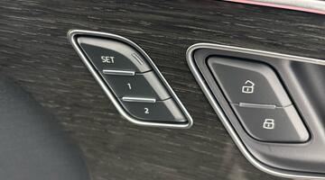 2026 Audi 3.0 TFSI V6 Black Edition Tiptronic quattro Euro 6 5-door (Blue) - Image: 20