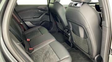 2025 Audi 100kWh Launch Edition Auto quattro 5-door (Grey) - Image: 28