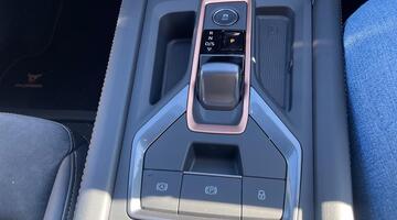 2025 CUPRA ETSI V2 DSG Euro 6 5-door (White) - Image: 25