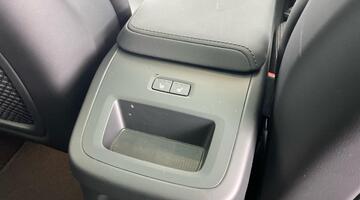 2025 Volvo 2.0 T8 18.8kWh Ultra Bright Auto Euro 6 5-door (Unlisted) - Image: 26