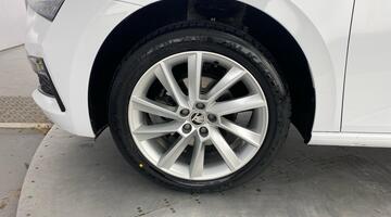 2023 Škoda TSI SE L DSG Euro 6 5-door (White) - Image: 35