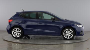 2018 SEAT 1.0 TSI FR Euro 6 5-door (Blue) - Image: 4