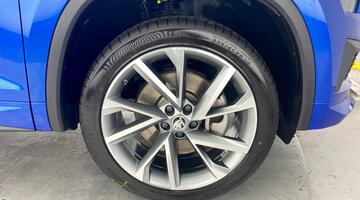 2024 Škoda 2.0 TDI SportLine DSG 4WD Euro 6 5-door (7 Seat) (Blue) - Image: 6