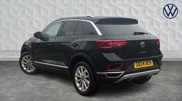 2024 Volkswagen TSI Style Euro 6 5-door (Black) - Image: 3