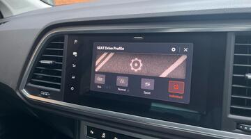 2022 SEAT TSI EVO FR Sport DSG Euro 6 5-door (White) - Image: 13