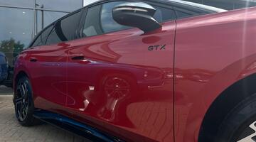 2025 Volkswagen GTX 86kWh Plus Tourer Auto 4Motion 5-door (Red) - Image: 6