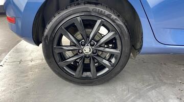 2020 Škoda 1.0 Colour Edition Euro 6 5-door (Blue) - Image: 23