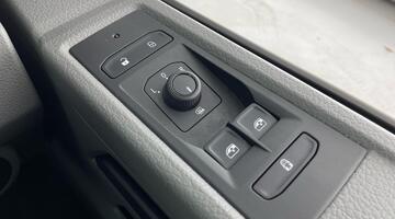 2024 Volkswagen California Camper Automatic (Grey) - Image: 23