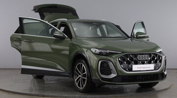 2025 Audi 2.0 TDI Launch Edition Sportback S Tronic quattro Euro 6 5-door (Green) - Image: 9