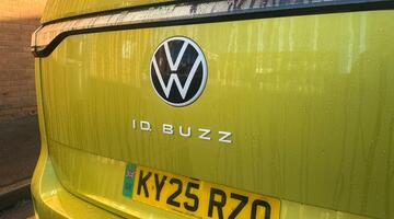 2025 Volkswagen Pro 79kWh Style Auto 5-door (SWB, 5Seat) (Green) - Image: 45