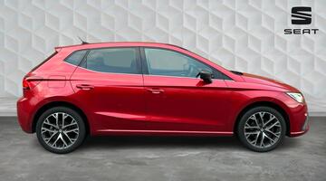 2022 SEAT 1.0 TSI XCELLENCE Lux DSG Euro 6 5-door (Red) - Image: 4