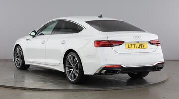 2021 Audi 2.0 TDI 35 S line Sportback S Tronic Euro 6 5-door (White) - Image: 3