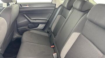 2025 Volkswagen 1.0 TSI Match Euro 6 5-door (Grey) - Image: 31