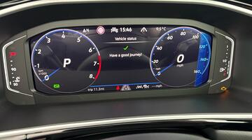 2025 Volkswagen TSI R-Line DSG 2WD Euro 6 2-door (Blue) - Image: 21