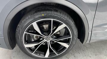 2022 Volkswagen TSI R-Line DSG Euro 6 5-door (Grey) - Image: 32