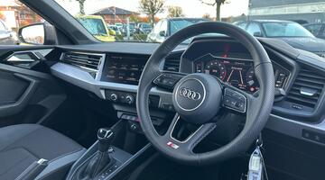 2025 Audi 1.0 TFSI 25 S line Sportback S Tronic Euro 6 5-door (Grey) - Image: 6