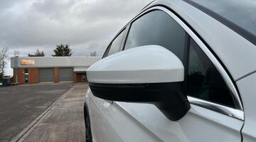 2023 Volkswagen TSI 13kWh R-Line DSG Euro 6 5-door (White) - Image: 11