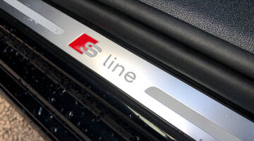 2025 Audi TFSI 35 S line Sportback S Tronic Euro 6 5-door (Black) - Image: 15