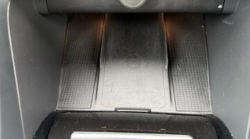 2024 Volvo 2.0 B4 MHEV Ultra Bright DCT Auto Euro 6 5-door (Silver) - Image: 49