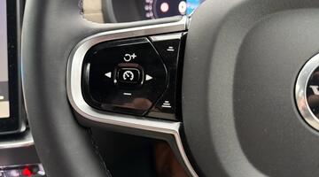 2025 Volvo 2.0 T8 18.8kWh Ultra Dark Auto 4WD Euro 6 5-door (Red) - Image: 40