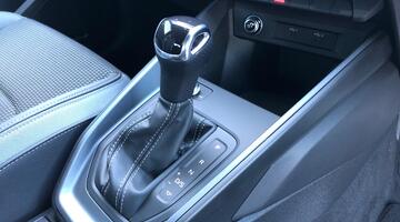 2025 Audi 1.0 TFSI 30 S line Sportback S Tronic Euro 6 5-door (Black) - Image: 11