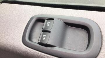 2025 Ford 2.0 350 EcoBlue Limited Auto FWD L3 HEuro 6 5-door (Silver) - Image: 23