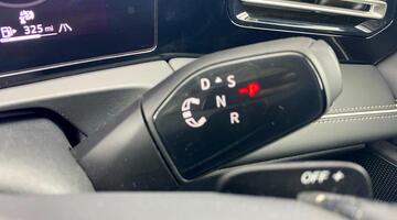 2024 Volkswagen ETSI MHEV Elegance DSG Euro 6 5-door (White) - Image: 14