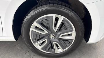 2023 Škoda 1.0 TSI SE L Euro 6 5-door (White) - Image: 6