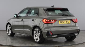 2019 Audi TFSI 35 S line Sportback S Tronic Euro 6 5-door (Grey) - Image: 3