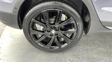 2025 SEAT 1.0 TSI FR Black Edition Euro 6 5-door (Multicolour) - Image: 26