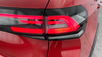 2022 Volkswagen 1.0 TSI R-Line Euro 6 5-door (Red) - Image: 29
