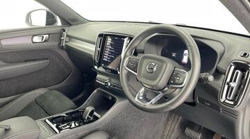 2025 Volvo 2.0 B4 MHEV Plus DCT Auto Euro 6 5-door (Blue) - Image: 6